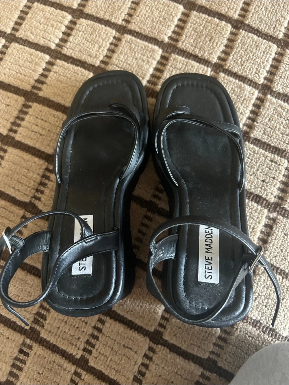 Steve Madden chunky platform